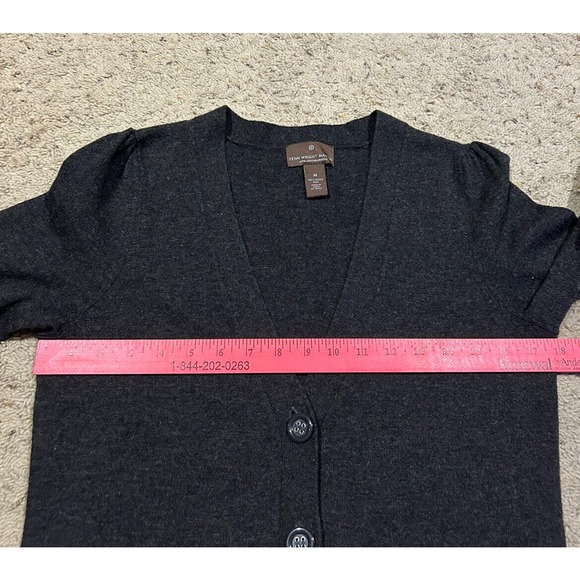 Fenn Wright Manson size M women's 100% Merino Wool Cardigan Sweater GRAY Y22 - Picture 5 of 7